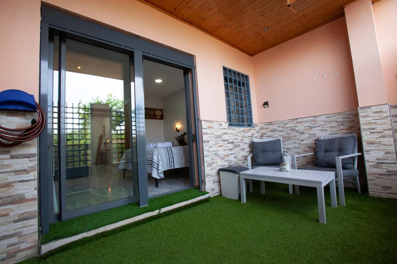 Suites Beach Nature Велес Экстерьер фото